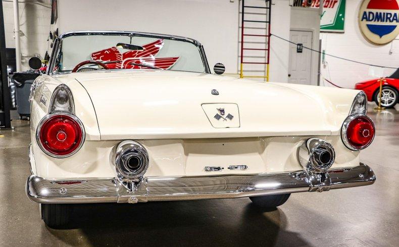 1955 Ford Thunderbird